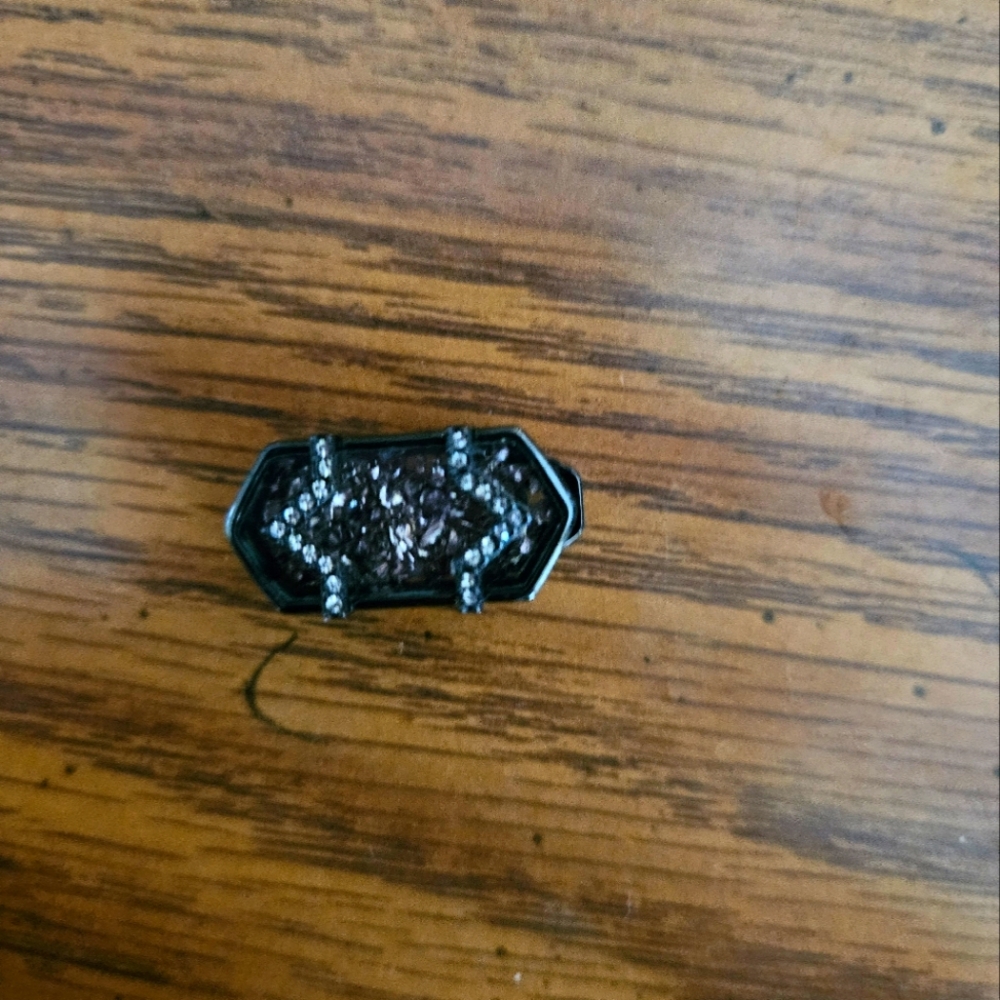 Shaker charm